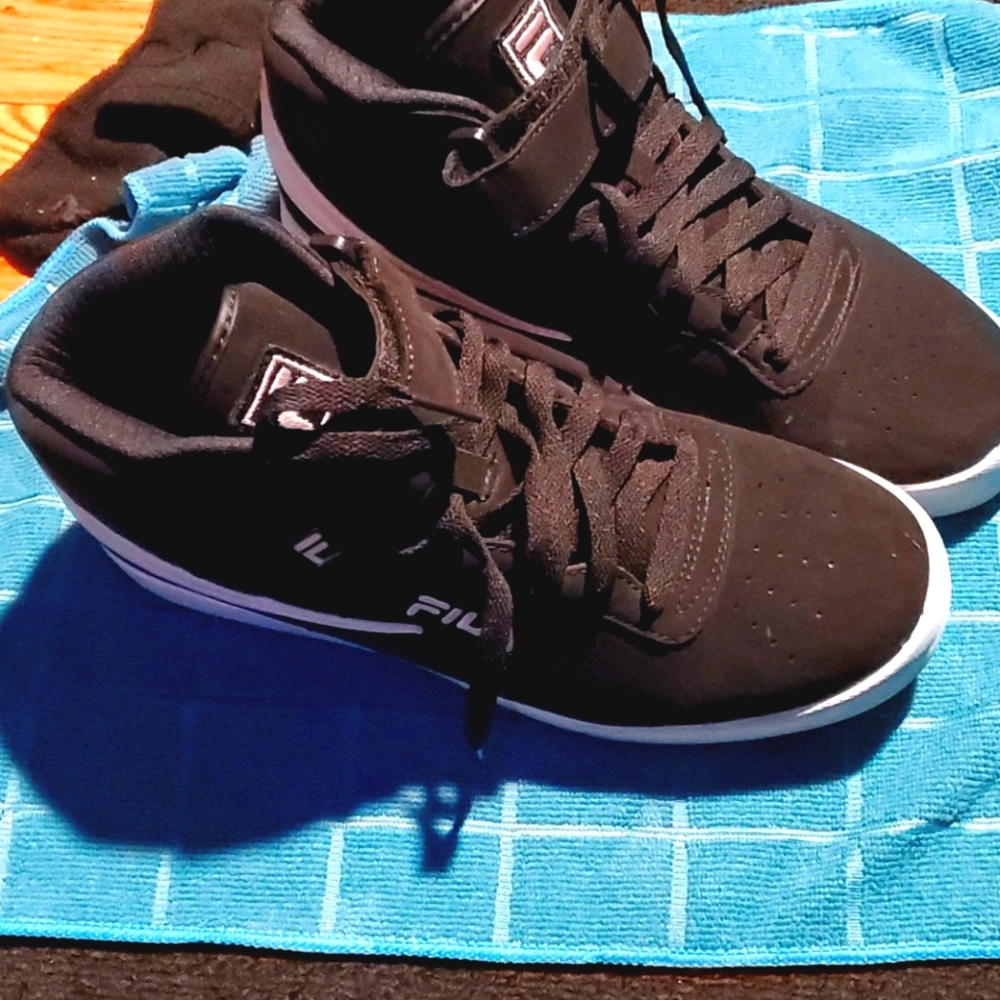 Fila Sneakers worn one time.